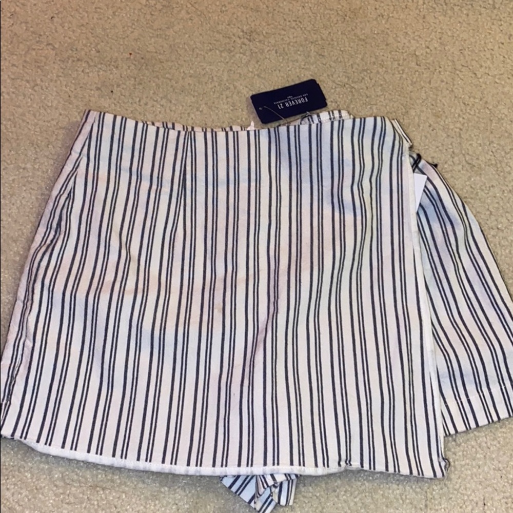 white striped skort
